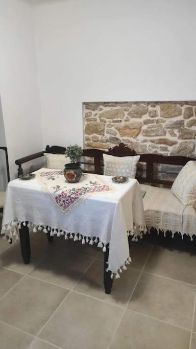 ανακαινισμένο * Chios Town